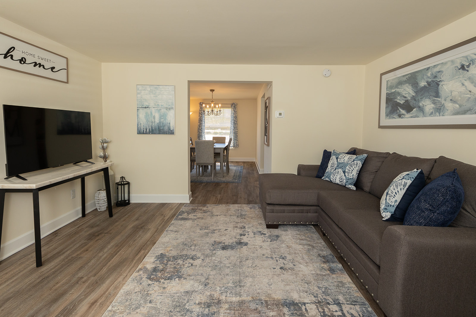 Walnut Grove Townhomes* Image 12